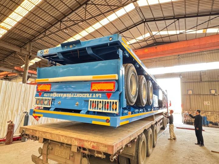 Flat Bed Trailer Side View